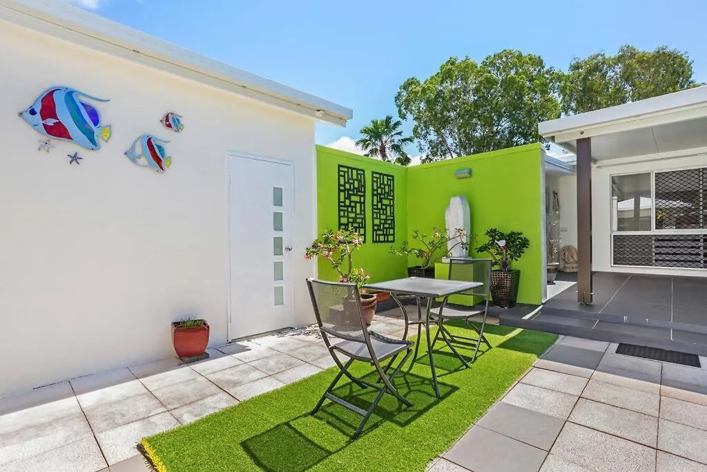 Feriehus Trinity Beach Stunner - Tropical Entertainer Australien