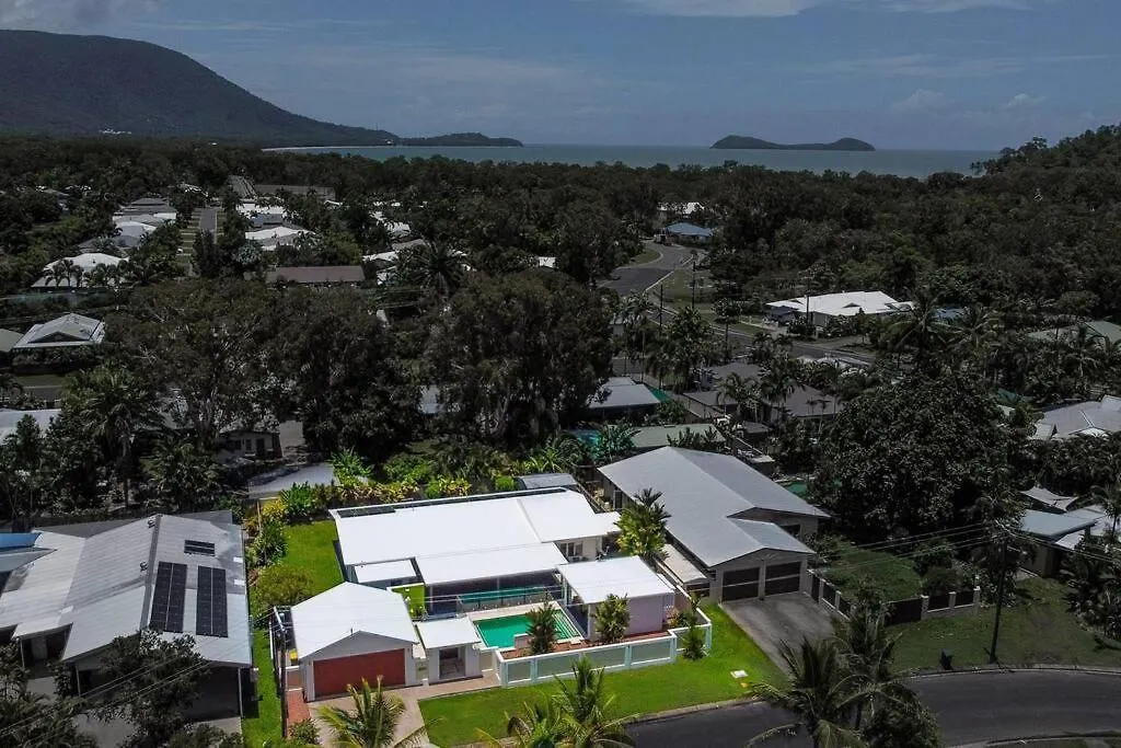 Feriehus Trinity Beach Stunner - Tropical Entertainer Australien